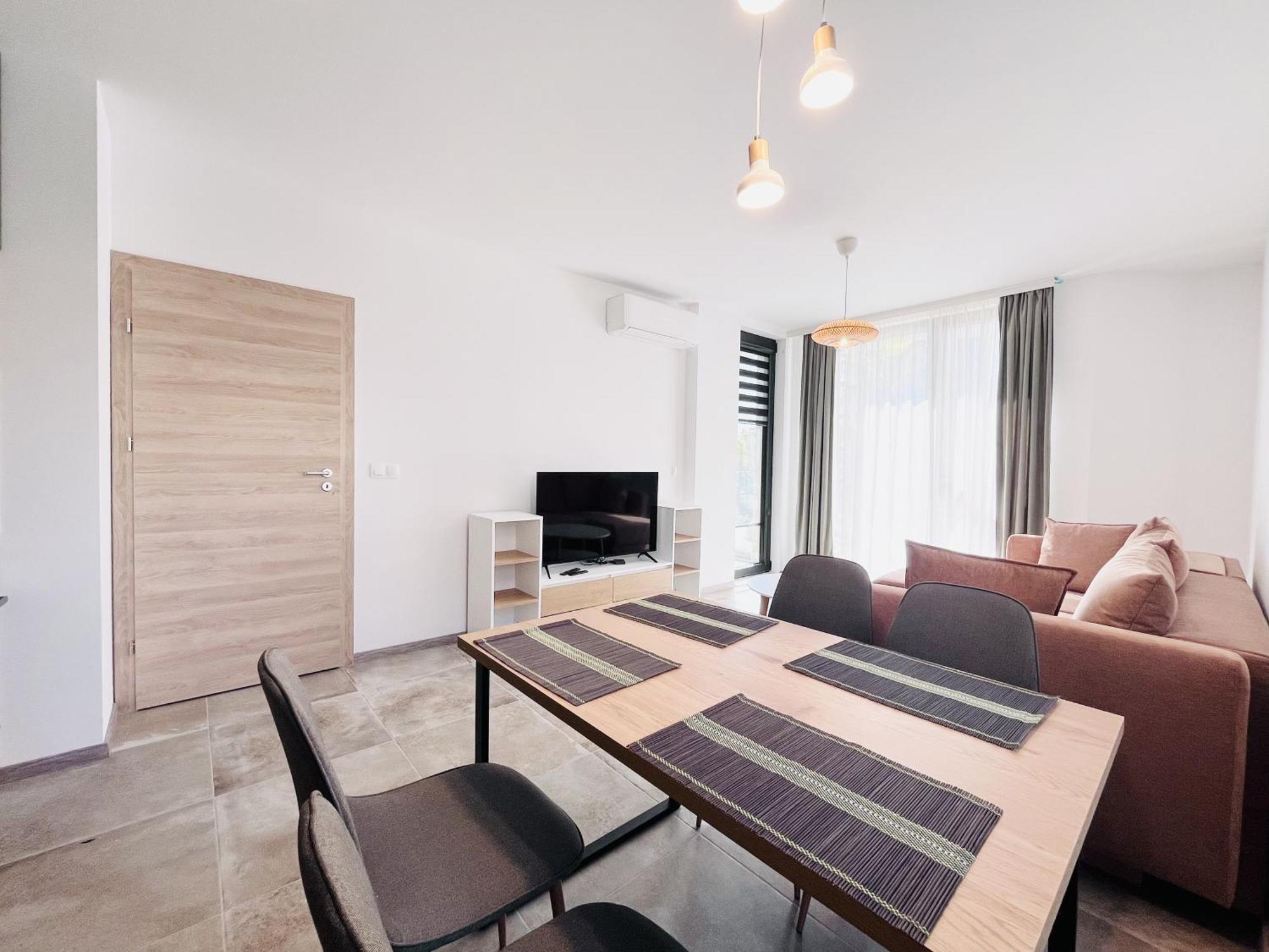 Exclusive St Constantine Suites Saints Constantine and Helena Exteriör bild