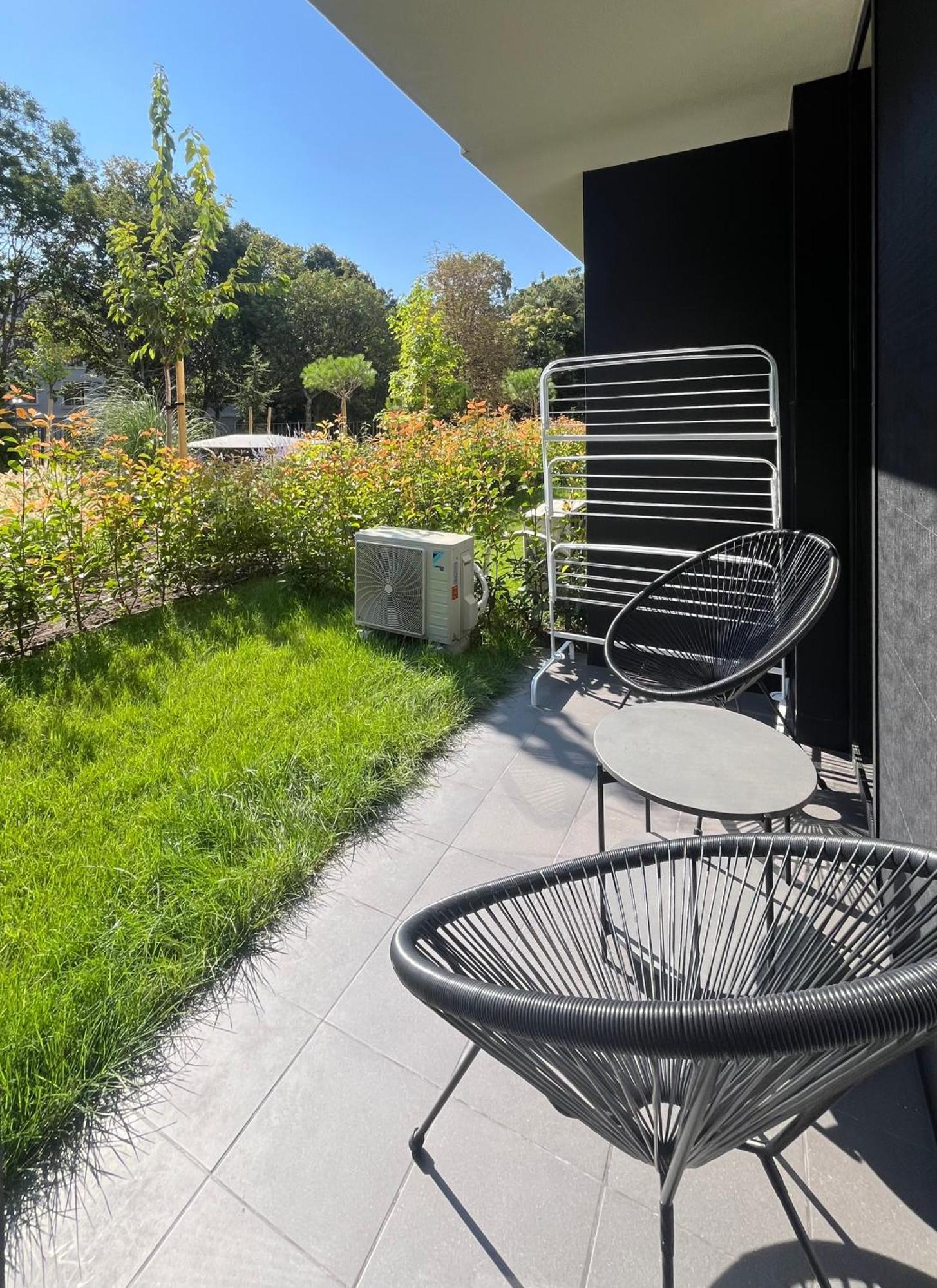 Exclusive St Constantine Suites Saints Constantine and Helena Exteriör bild