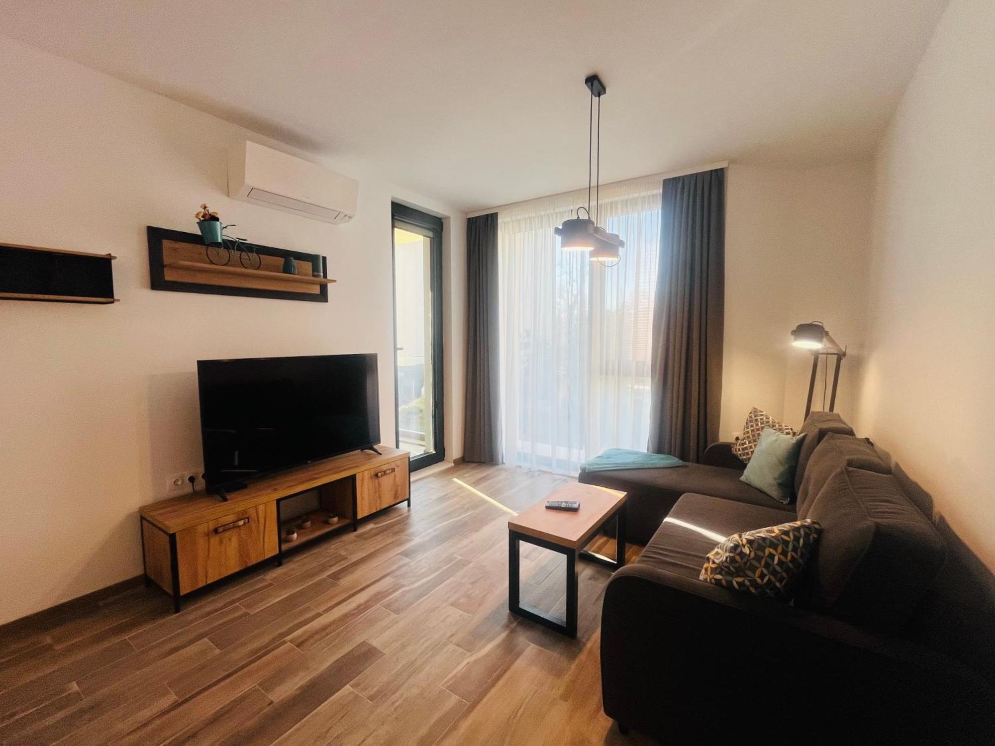 Exclusive St Constantine Suites Saints Constantine and Helena Exteriör bild