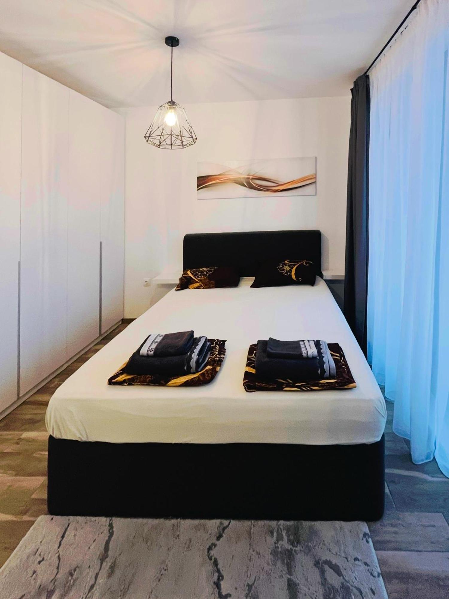 Exclusive St Constantine Suites Saints Constantine and Helena Exteriör bild